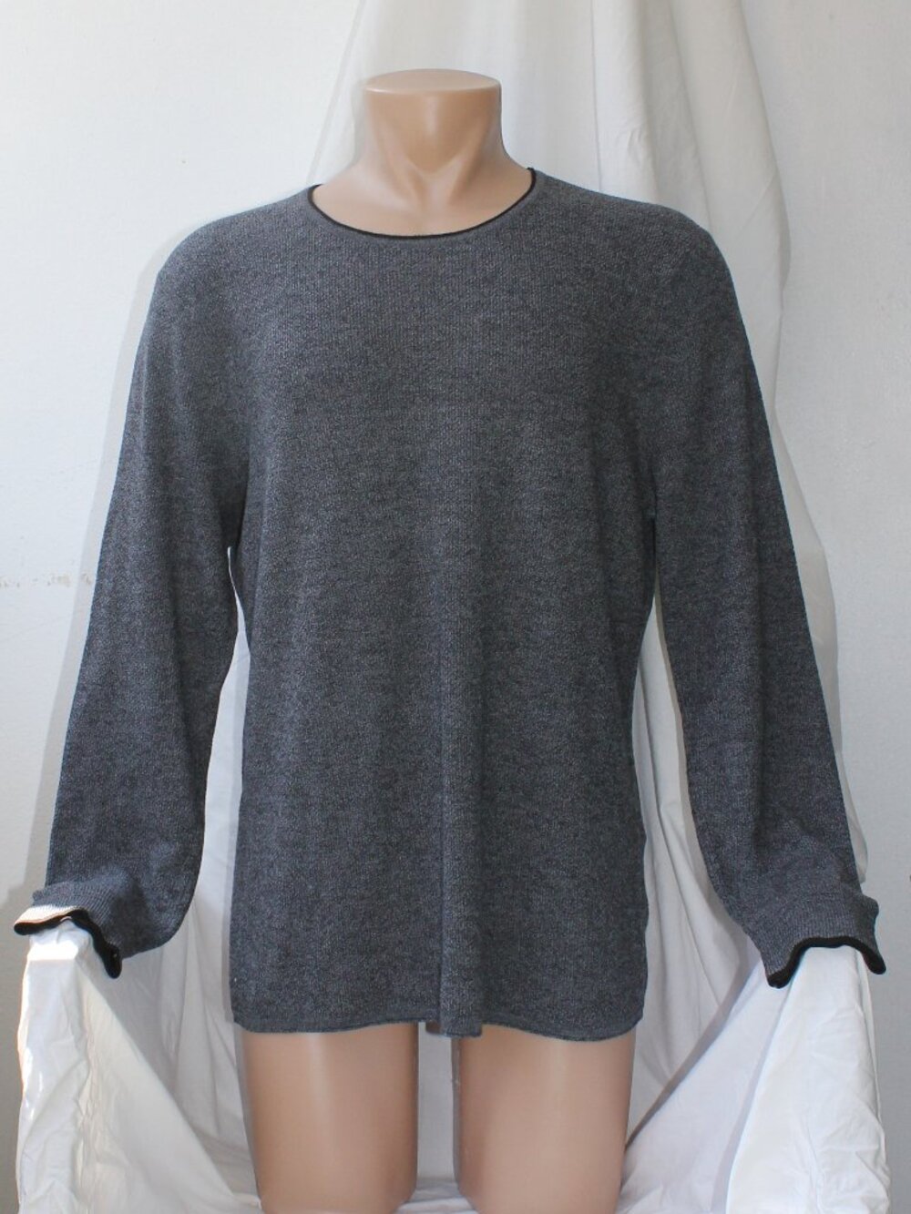 Rag & Bone Men’s Sweater  gray black & Gray crewneck 100% Merino Wool size XL/TG
